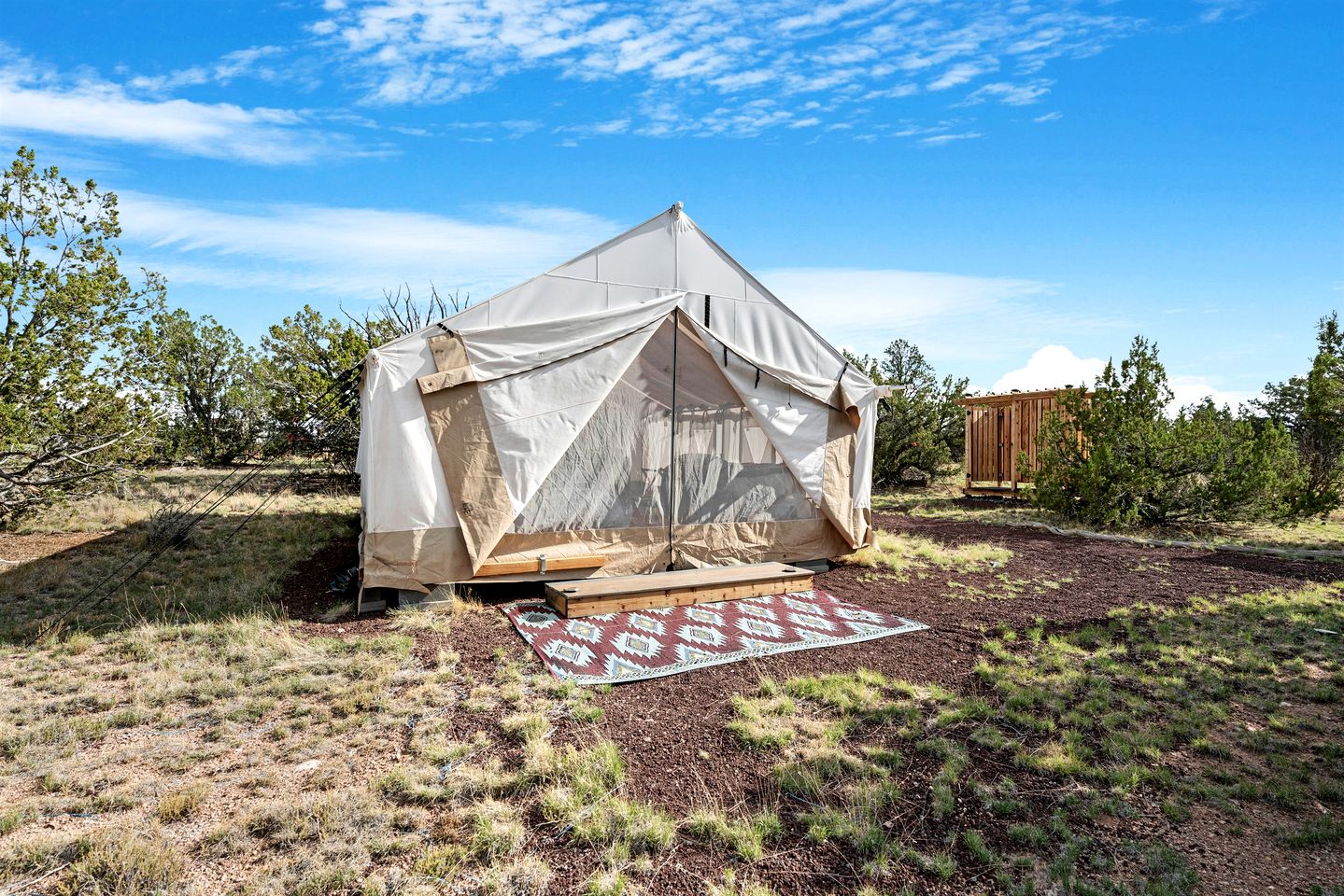 Secluded Luxury Glamping Tent with Fire Pit & Stargazing near Grand Canyon South Rim, Arizona