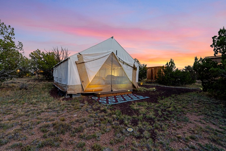Bell Tents (United States of America, Williams, Arizona)