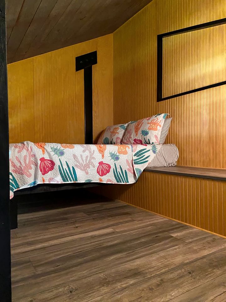 Charming Loft B&B with Private Bath & Country Breakfast near Old Hickory Lake – Gallatin, Tennessee