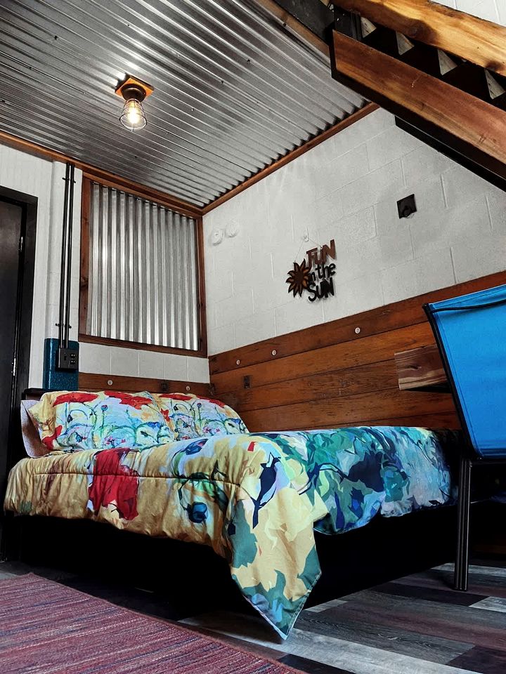 Cozy Loft B&B with Country Breakfast & Premium TV near Old Hickory Lake – Lebanon, Tennessee