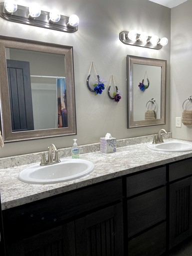 Vacation Rentals (United States of America, Ennis, Montana)