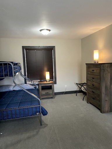 Vacation Rentals (United States of America, Ennis, Montana)