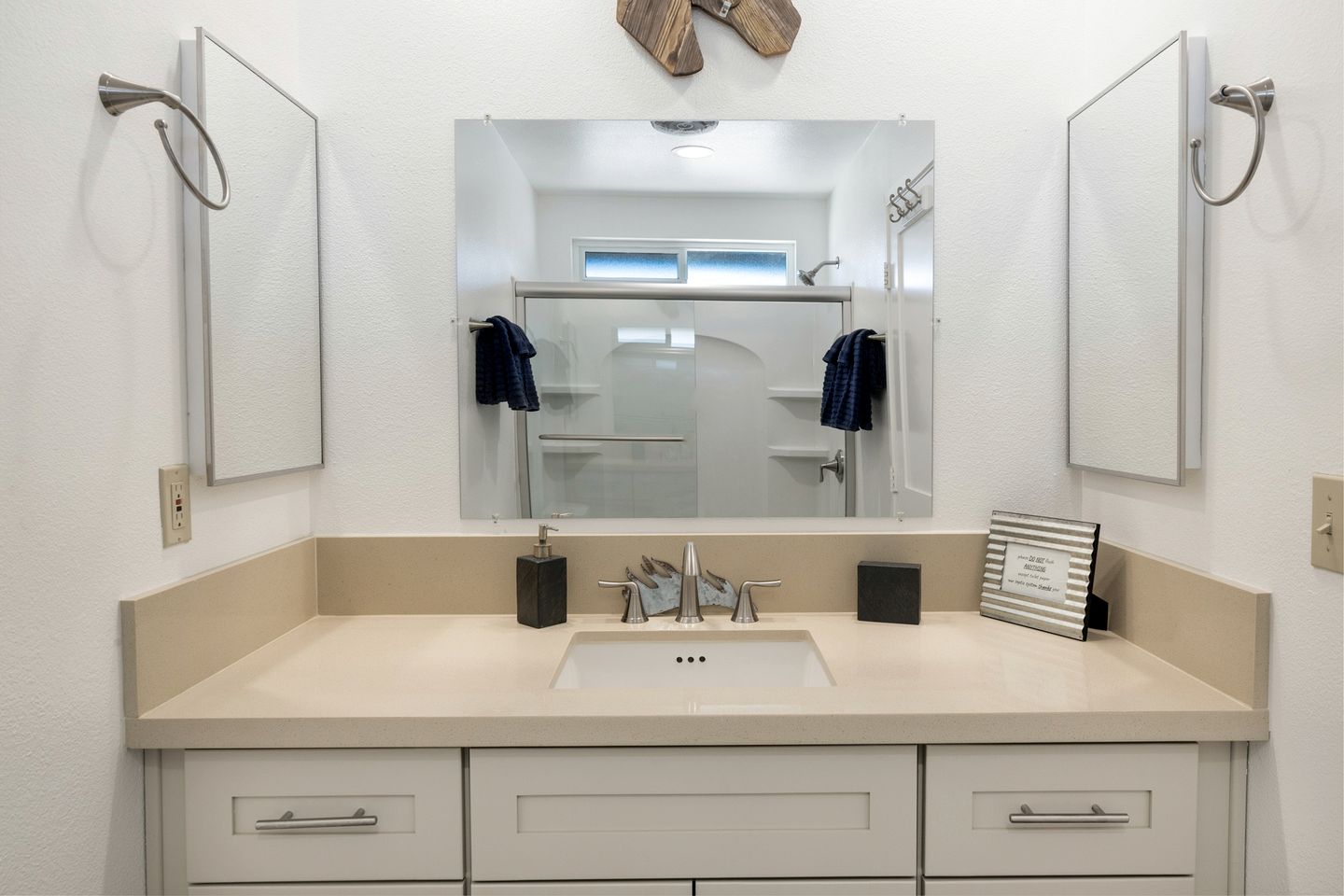 Comfortable Accommodation with Private Hot Tub for a Getaway in Joshua Tree, CA
