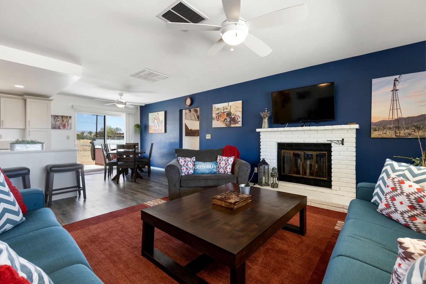 Comfortable Accommodation with Private Hot Tub for a Getaway in Joshua Tree, CA