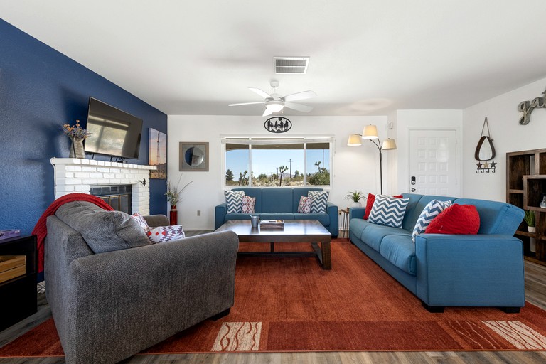 Floating Homes (United States of America, Joshua Tree, California)
