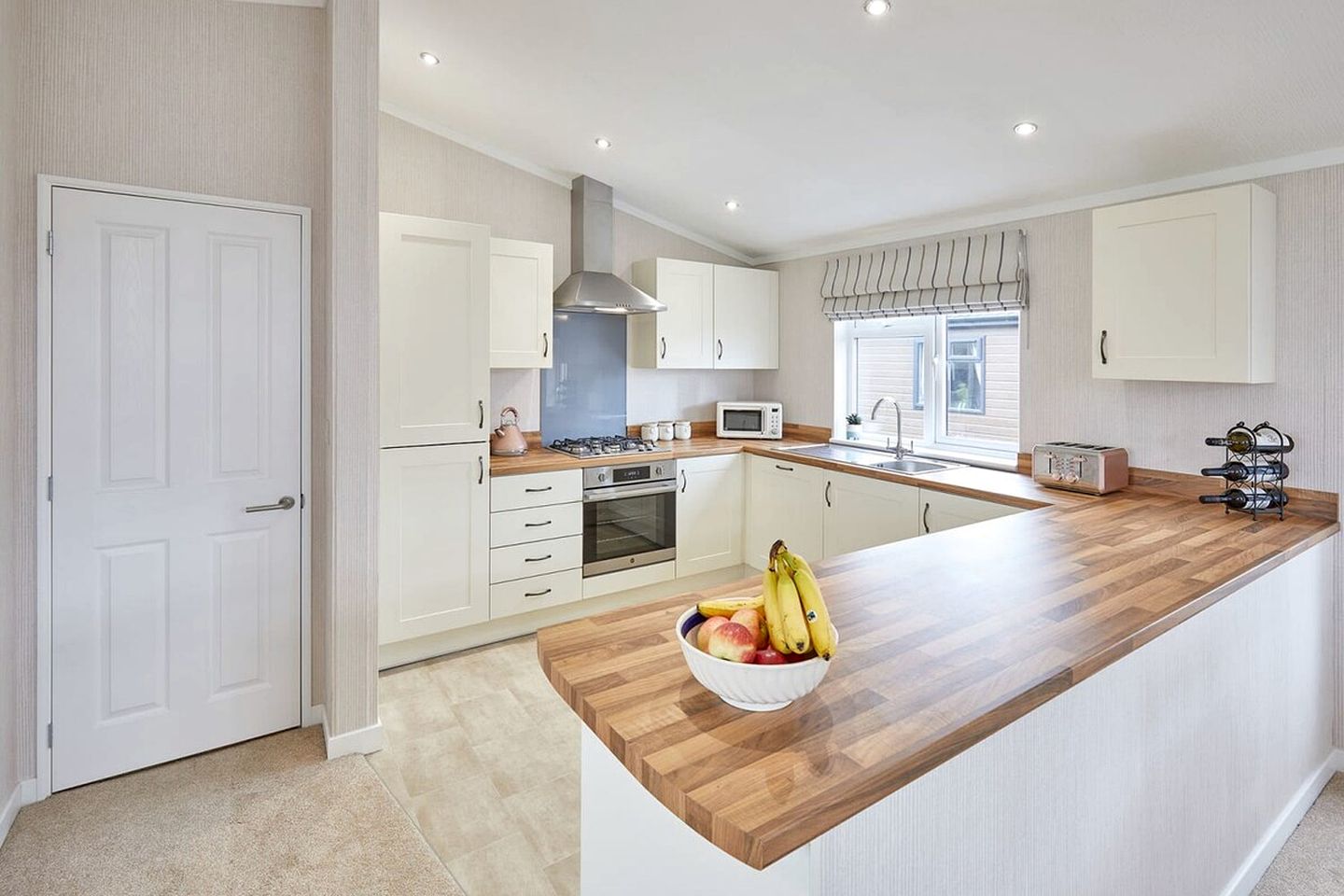 Cozy Spacious Lodge in Runswick for an Unforgettable Family Adventure on the Yorkshire Coast in England