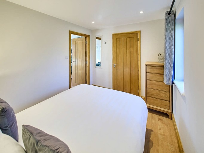 Vacation Rentals (United Kingdom, --, England)