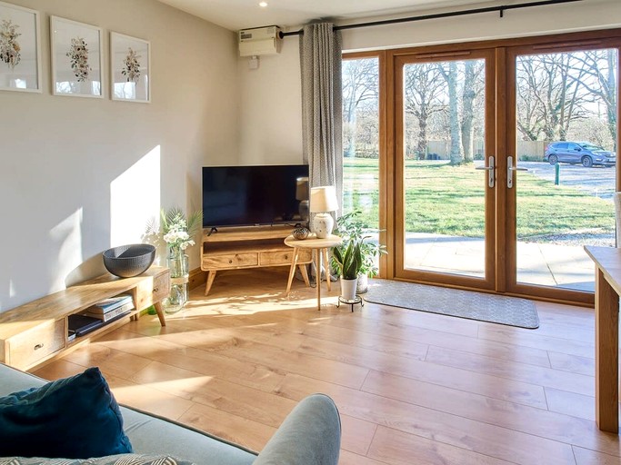 Vacation Rentals (United Kingdom, --, England)