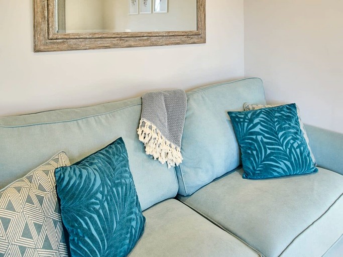 Vacation Rentals (United Kingdom, --, England)
