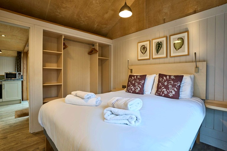 Cabins (United Kingdom, Wareham, England)