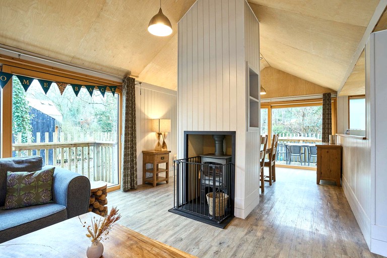 Cabins (United Kingdom, Wareham, England)