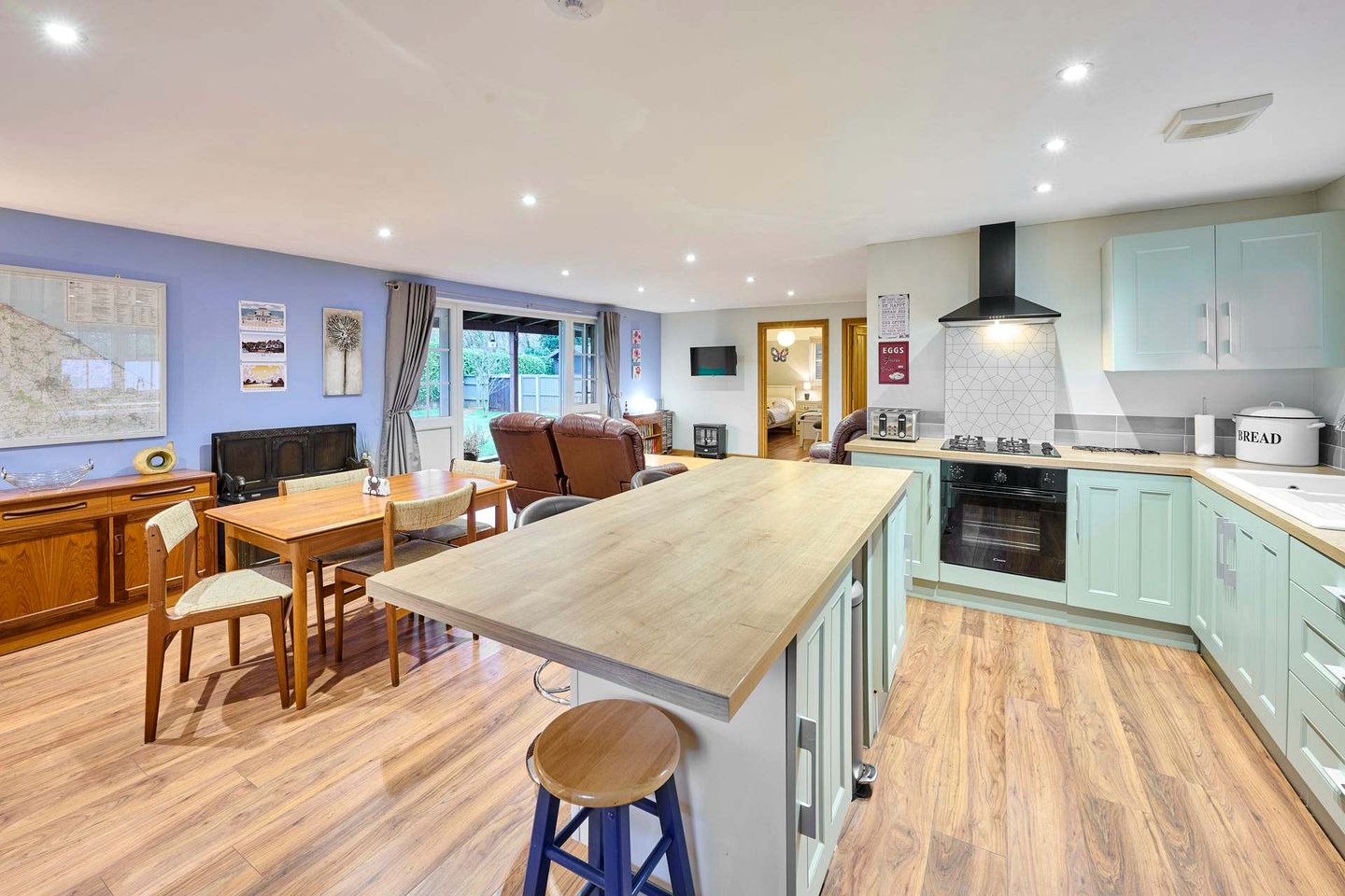 Tranquil Norfolk Lodge with Private Garden near Erpingham, North Norfolk