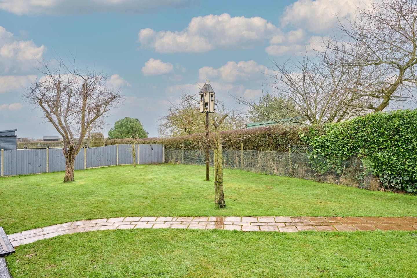 Tranquil Norfolk Lodge with Private Garden near Erpingham, North Norfolk