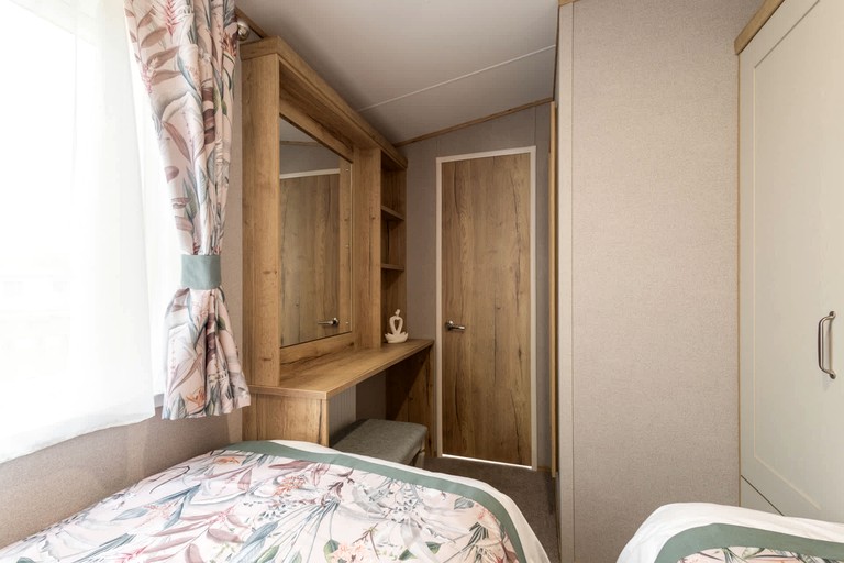 Vacation Rentals (United Kingdom, --, England)