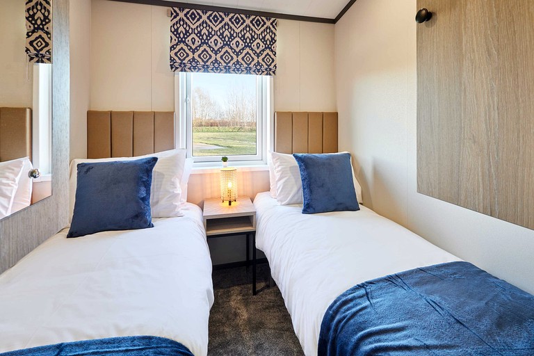 Vacation Rentals (United Kingdom, --, England)