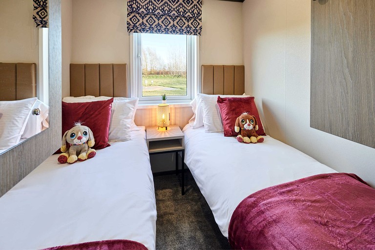 Vacation Rentals (United Kingdom, --, England)