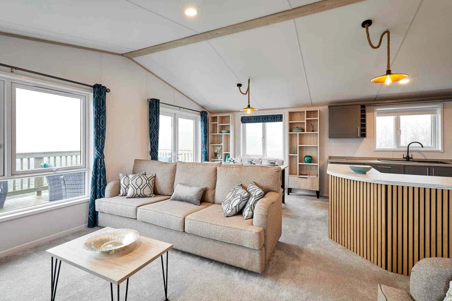 Luxury Lodge with Scenic Deck and Deer Views near Pickering in North Yorkshire