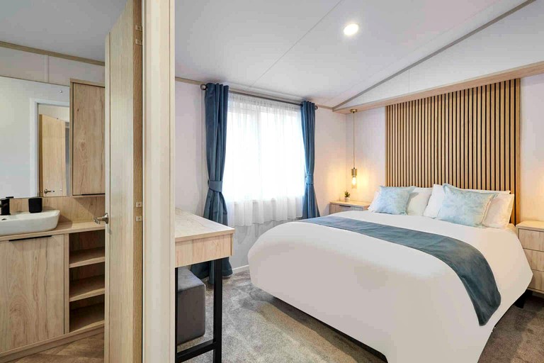 Cabins (United Kingdom, Pickering, England)