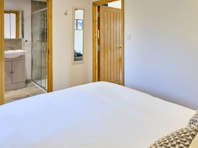 Vacation Rentals (United Kingdom, --, England)