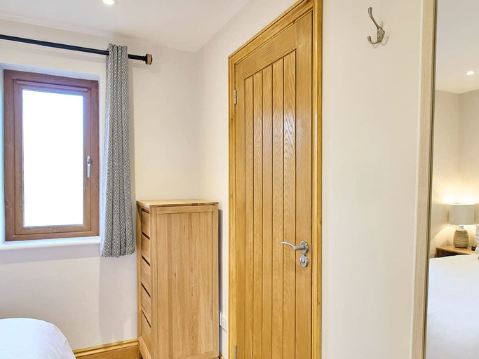 Vacation Rentals (United Kingdom, --, England)