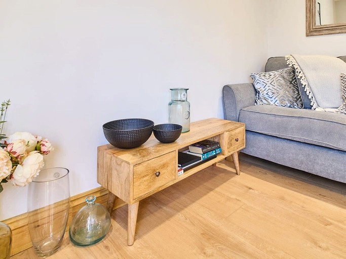 Vacation Rentals (United Kingdom, --, England)