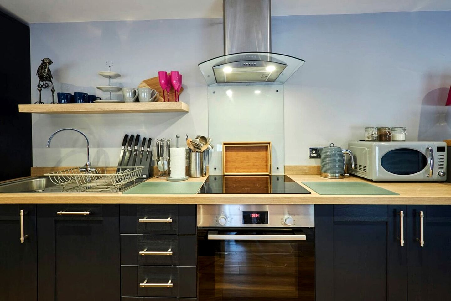 Luxurious Wooden Lodge with Stylish Design near Alnwick Castle, Northumberland