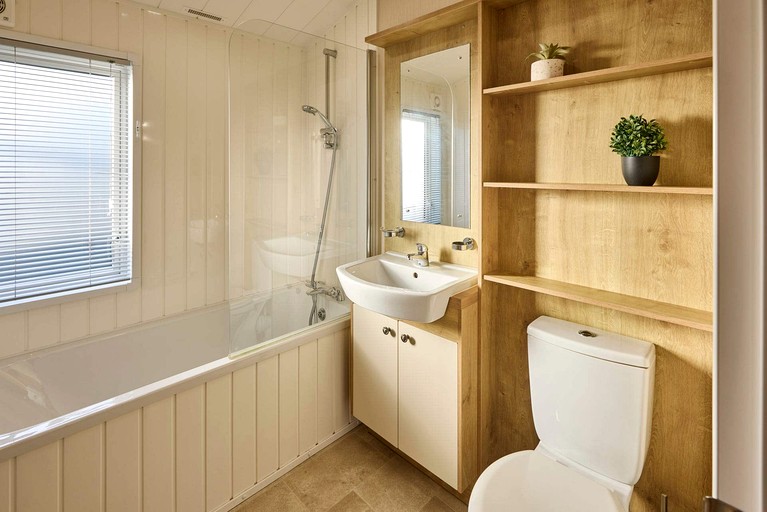 Cabins (United Kingdom, Hexham, England)