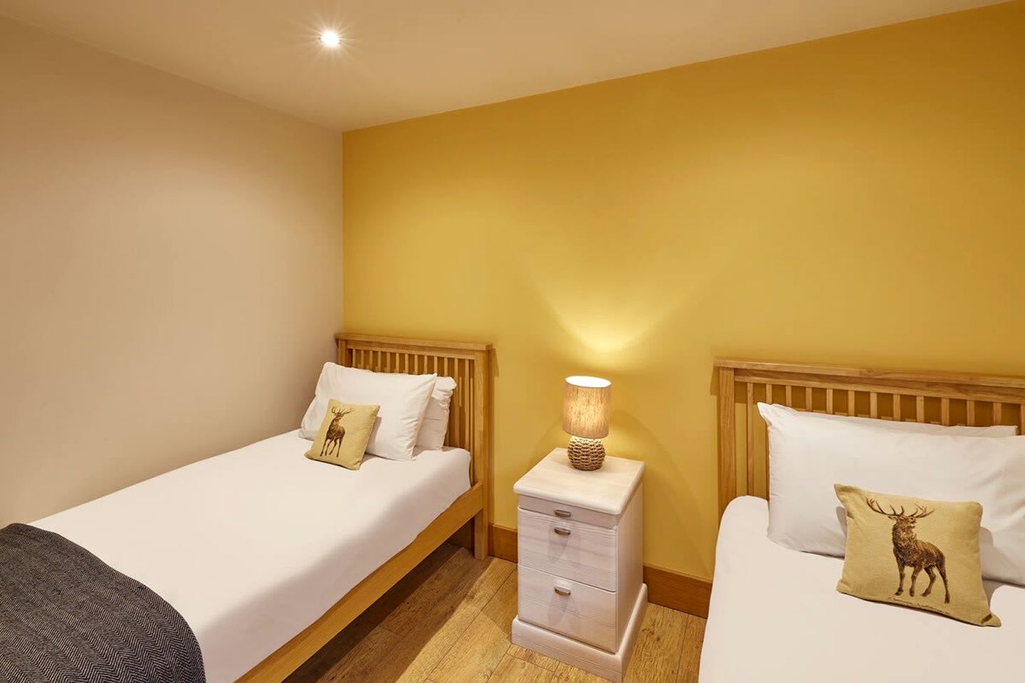 Luxury Woodland Lodge with Private Terrace near Whitby, North Yorkshire