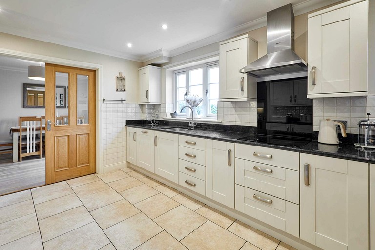 Vacation Rentals (United Kingdom, --, England)