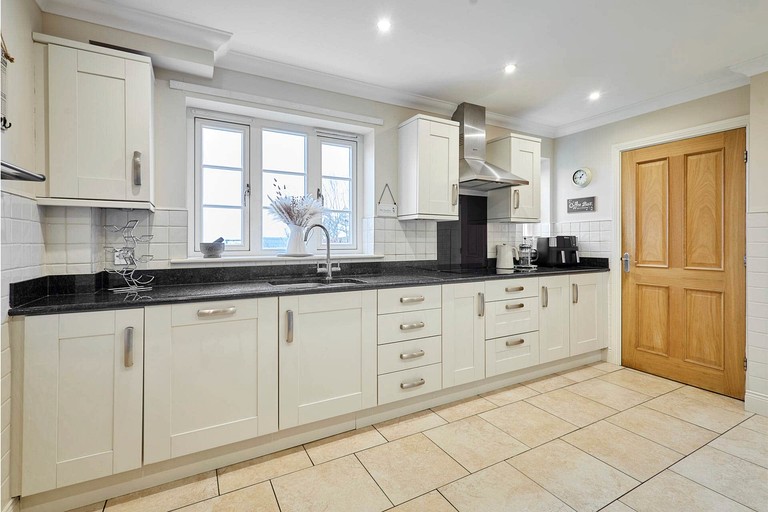Vacation Rentals (United Kingdom, --, England)