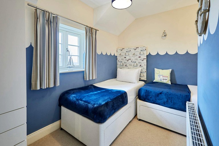 Vacation Rentals (United Kingdom, --, England)
