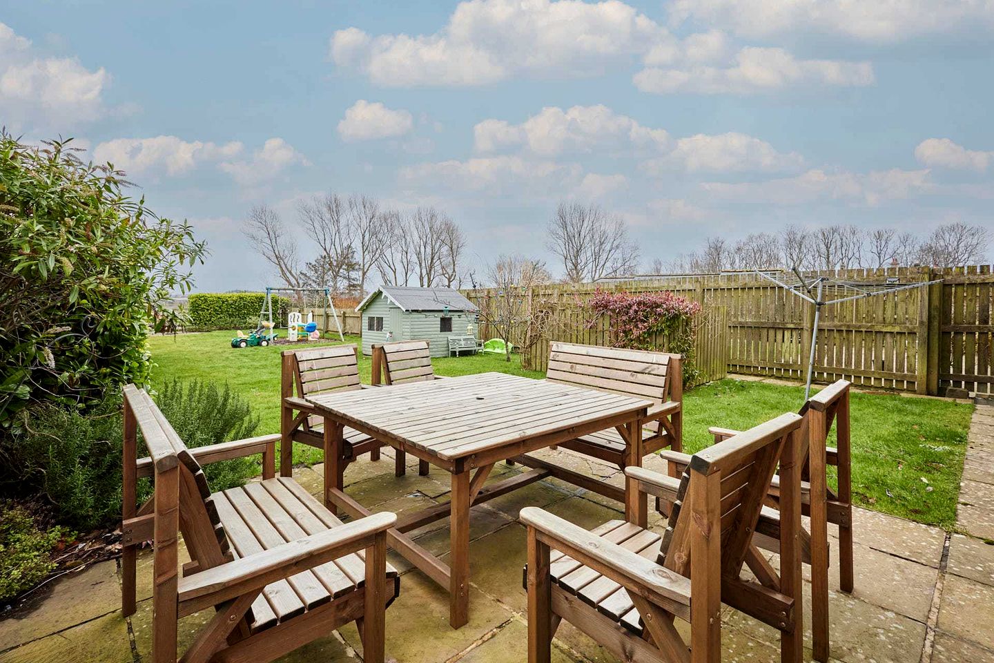 Charming Northumbrian Stone Holiday Home with Garden & Sea Views near Alnwick, Northumberland