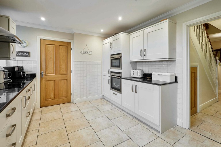 Vacation Rentals (United Kingdom, --, England)
