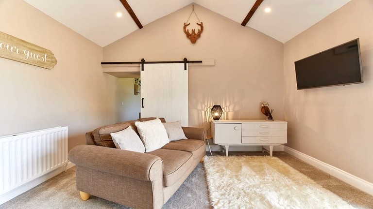 Vacation Rentals (United Kingdom, --, England)