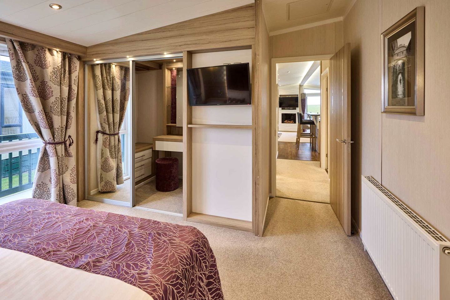 Stunning Spacious Lodge Nestled in the Countryside of Northumberland with Incredible Views and Sunken Hot Tub near Hexham, England
