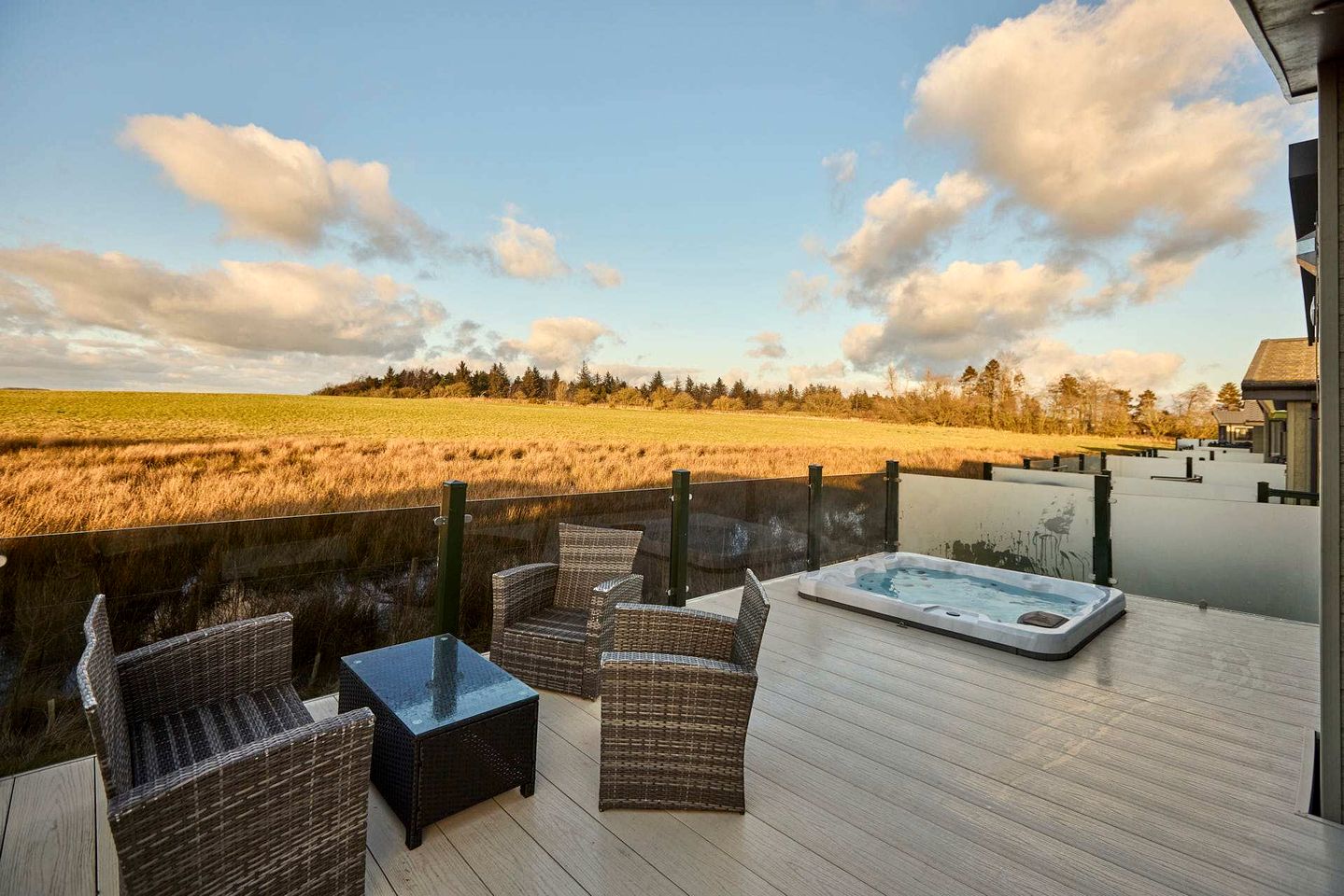 Stunning Spacious Lodge Nestled in the Countryside of Northumberland with Incredible Views and Sunken Hot Tub near Hexham, England