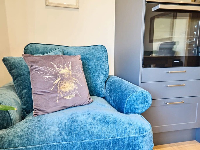 Vacation Rentals (United Kingdom, --, England)