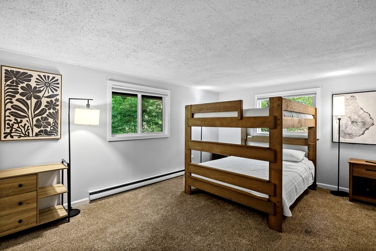 Cabins (United States of America, Gerrardstown, West Virginia)