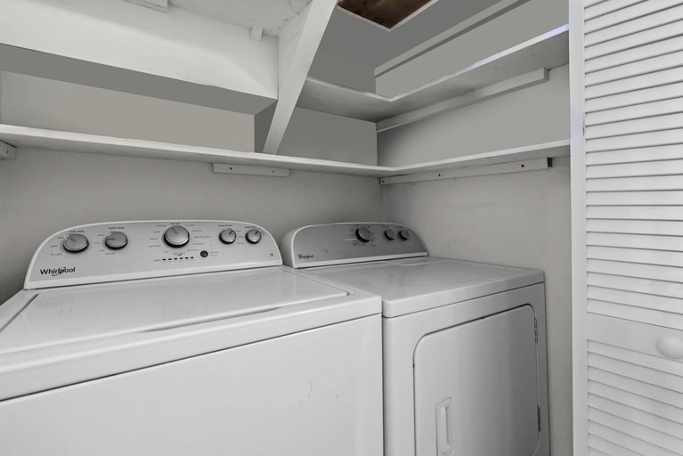 Cabins (United States of America, Gerrardstown, West Virginia)