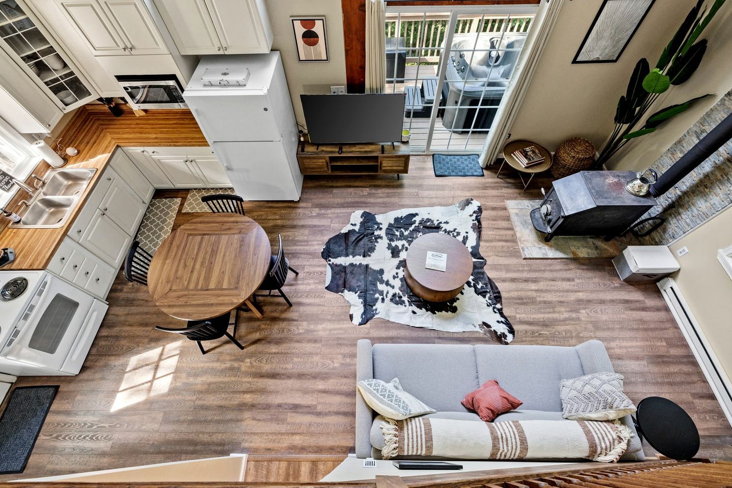 Fantastic Cabin with Barbecue and Hot-tub in Gerrardstown, West Virginia