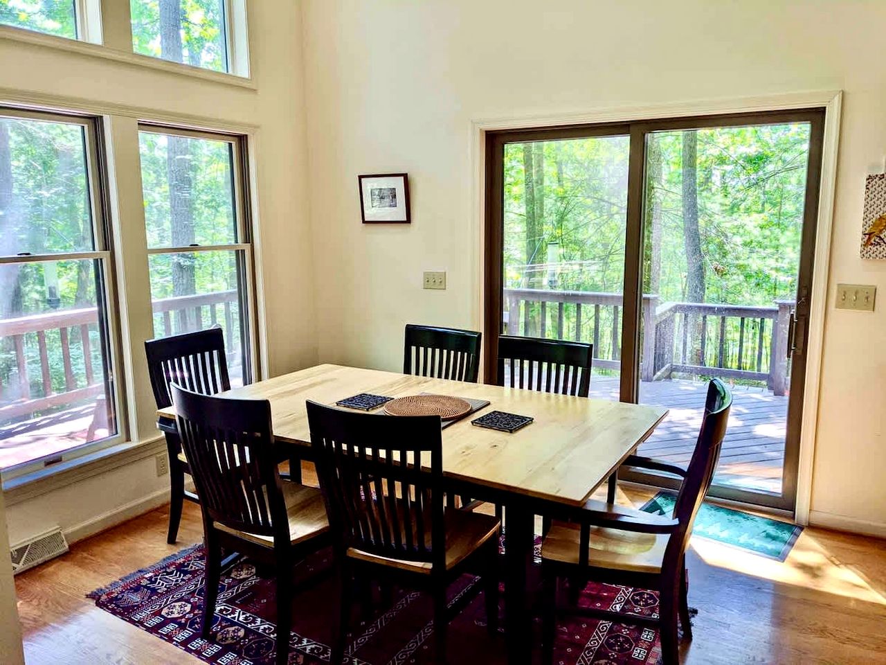 Peaceful Rustic Hideaway with Hot Tub, Fire Pit & Scenic Views in Berkeley Springs, West Virginia