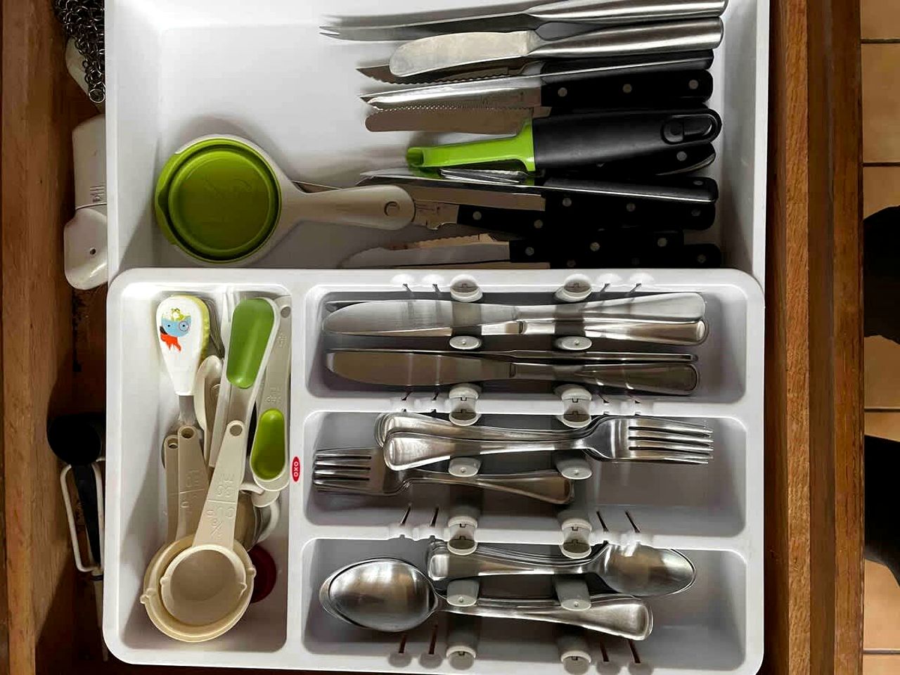 Peaceful Rustic Hideaway with Hot Tub, Fire Pit & Scenic Views in Berkeley Springs, West Virginia