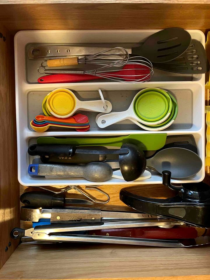 Peaceful Rustic Hideaway with Hot Tub, Fire Pit & Scenic Views in Berkeley Springs, West Virginia