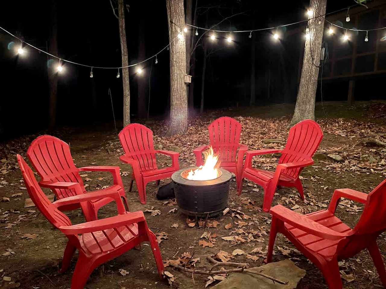 Peaceful Rustic Hideaway with Hot Tub, Fire Pit & Scenic Views in Berkeley Springs, West Virginia