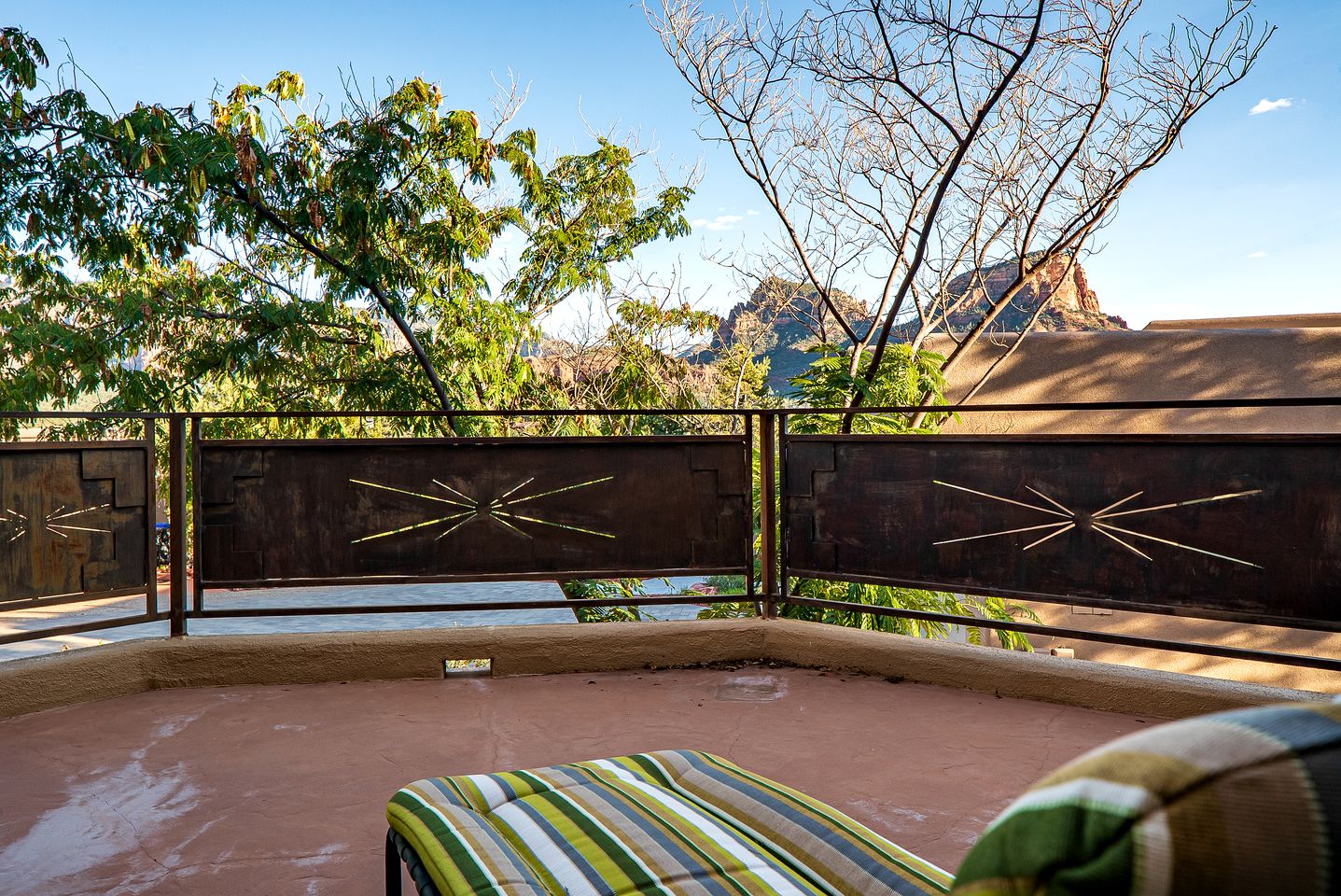 Beautiful Rental with Game Room, Hot-Tub and Views in Arizona