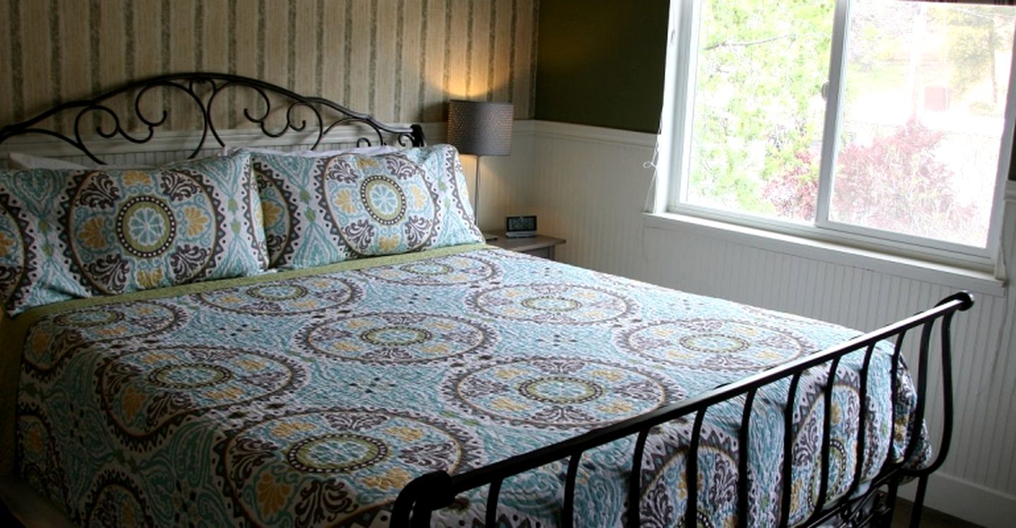 Deluxe Boutique Property Room Rentals near Yosemite National Park, California