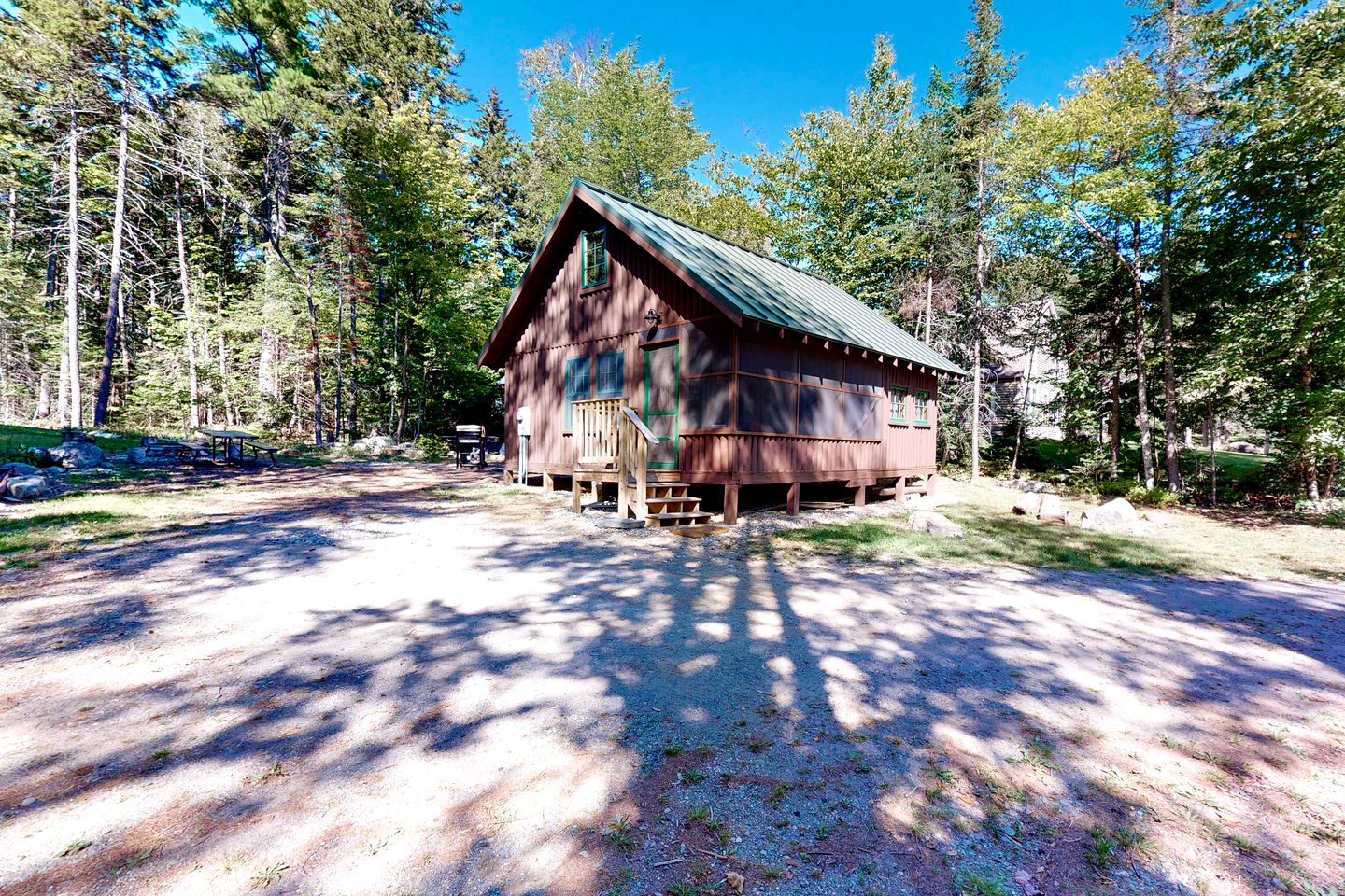 Moosehead Lake Cabin Glamping Hub