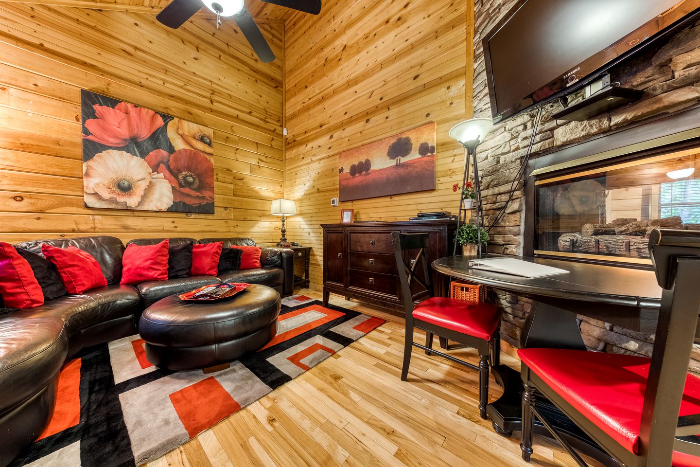 Cabin with Hot Tub Sevierville, TN Glamping Hub