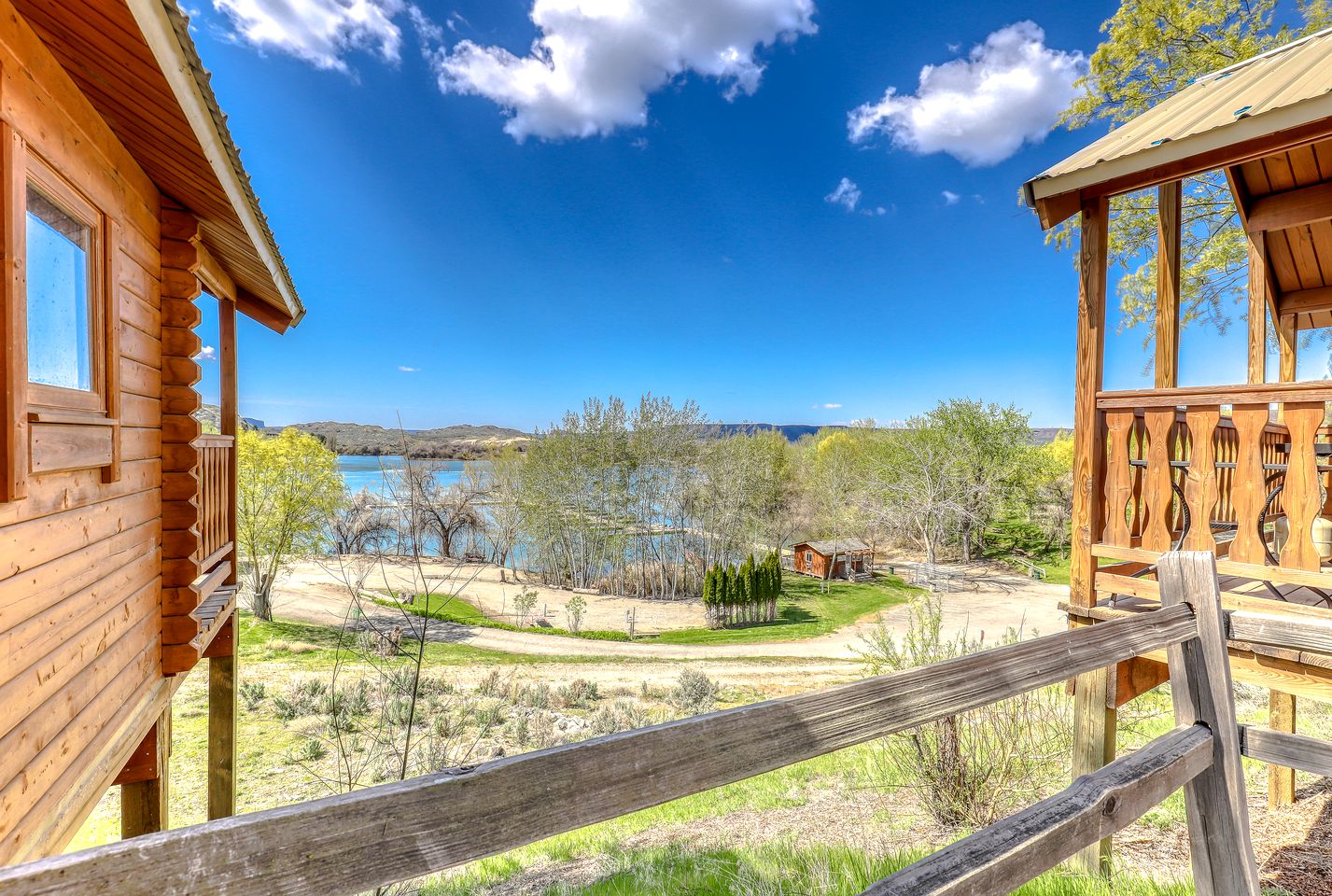 Waterfront Cabin Banks Lake, Washington Glamping Hub