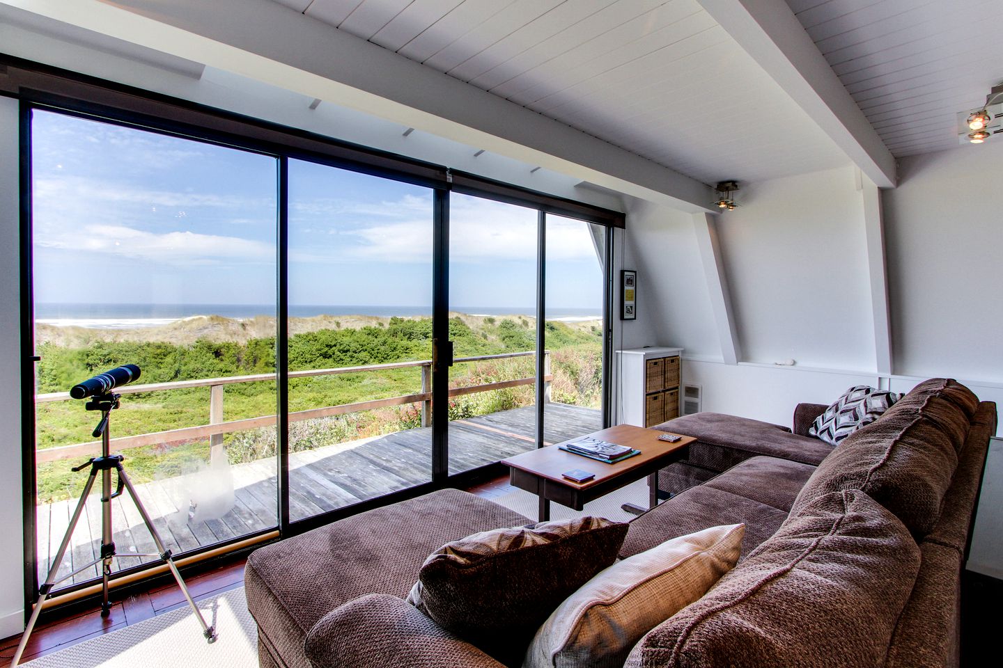 Beachfront Cabin Rental in Florence, Oregon
